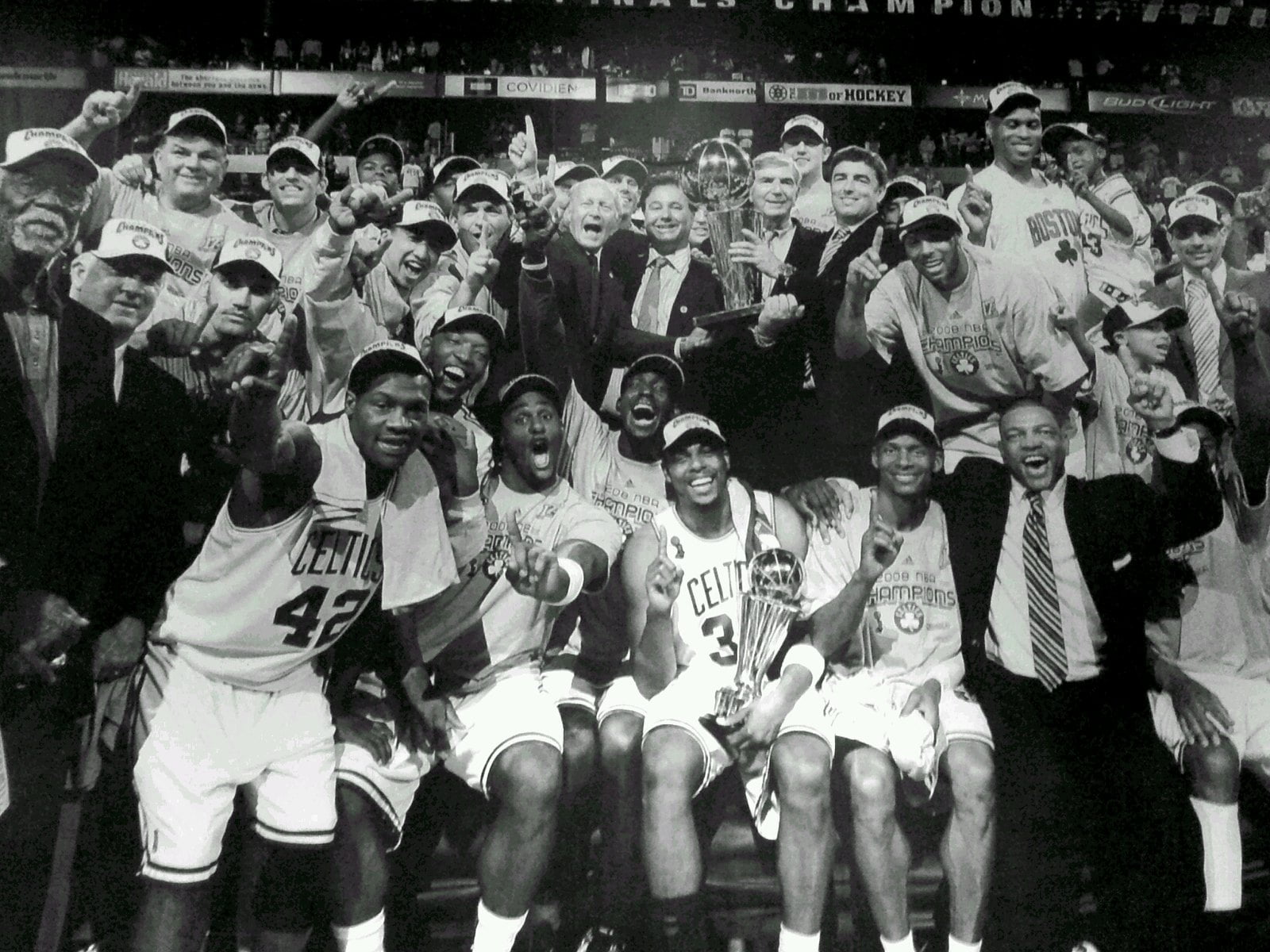 Story Consulting - a group of basketball players posing for a photo